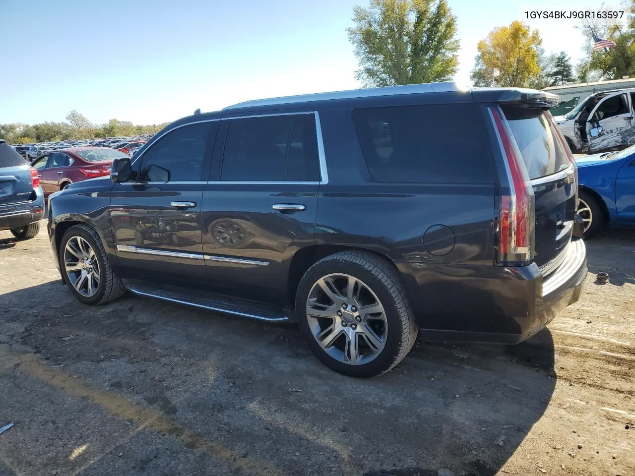 1GYS4BKJ9GR163597 2016 Cadillac Escalade Luxury