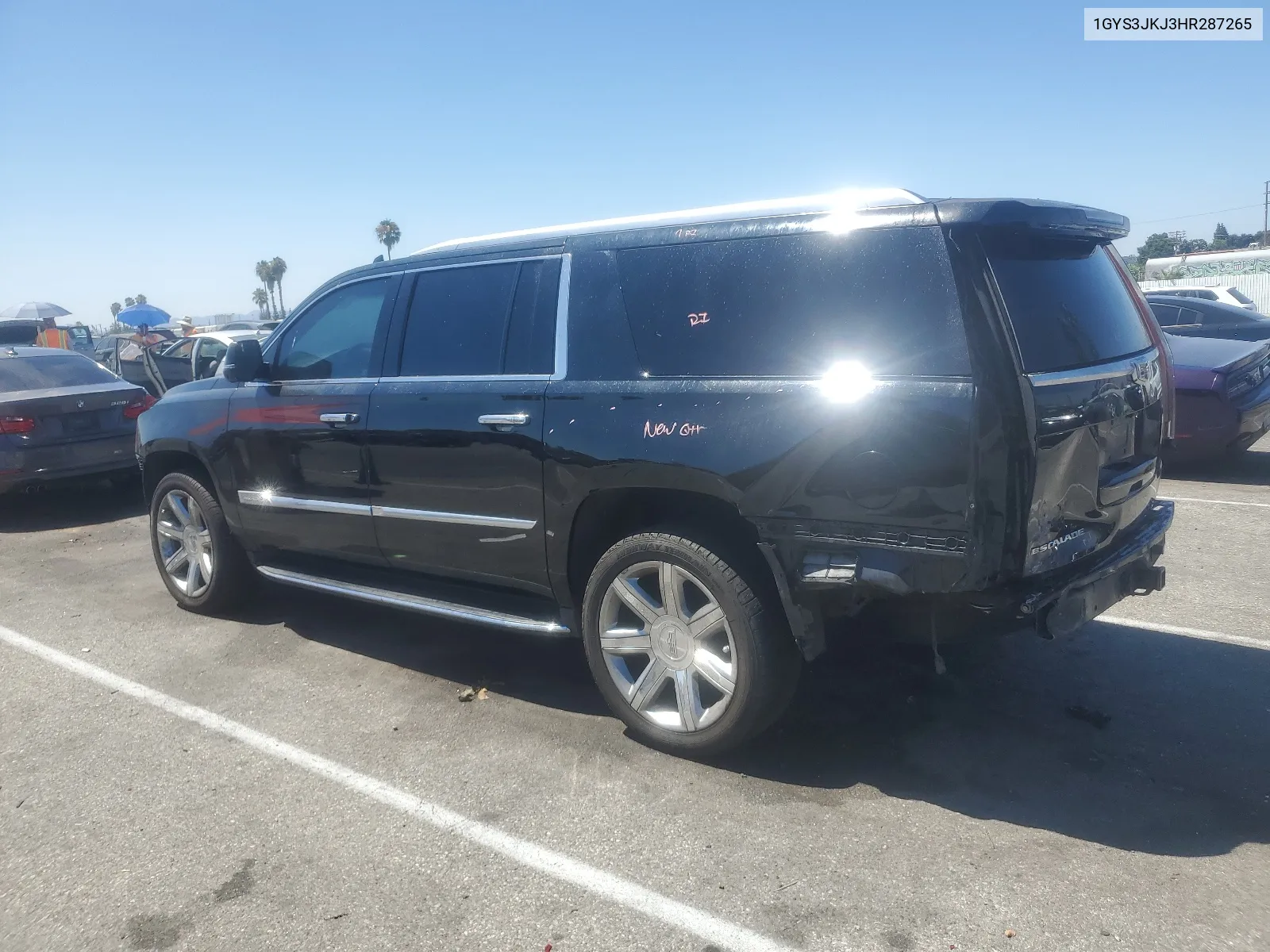 1GYS3JKJ3HR287265 2017 Cadillac Escalade Esv Premium Luxury