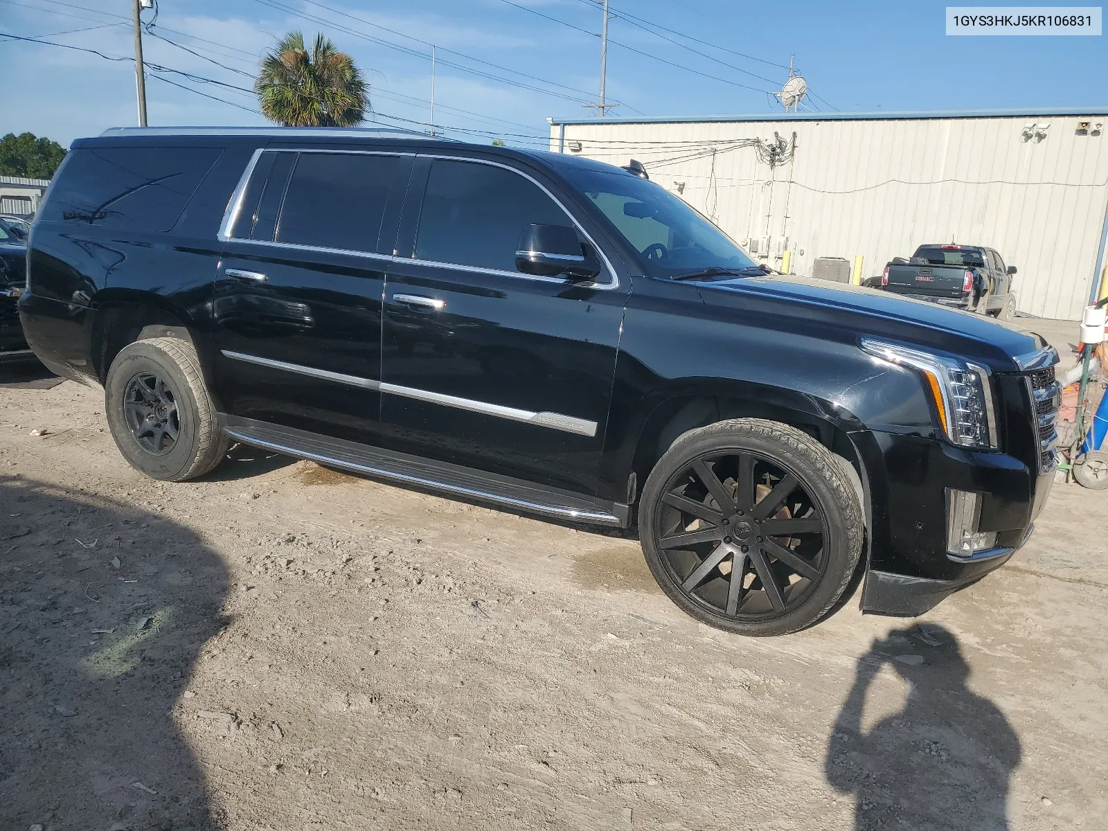 2019 Cadillac Escalade Esv Luxury VIN: 1GYS3HKJ5KR106831 Lot: 65212274