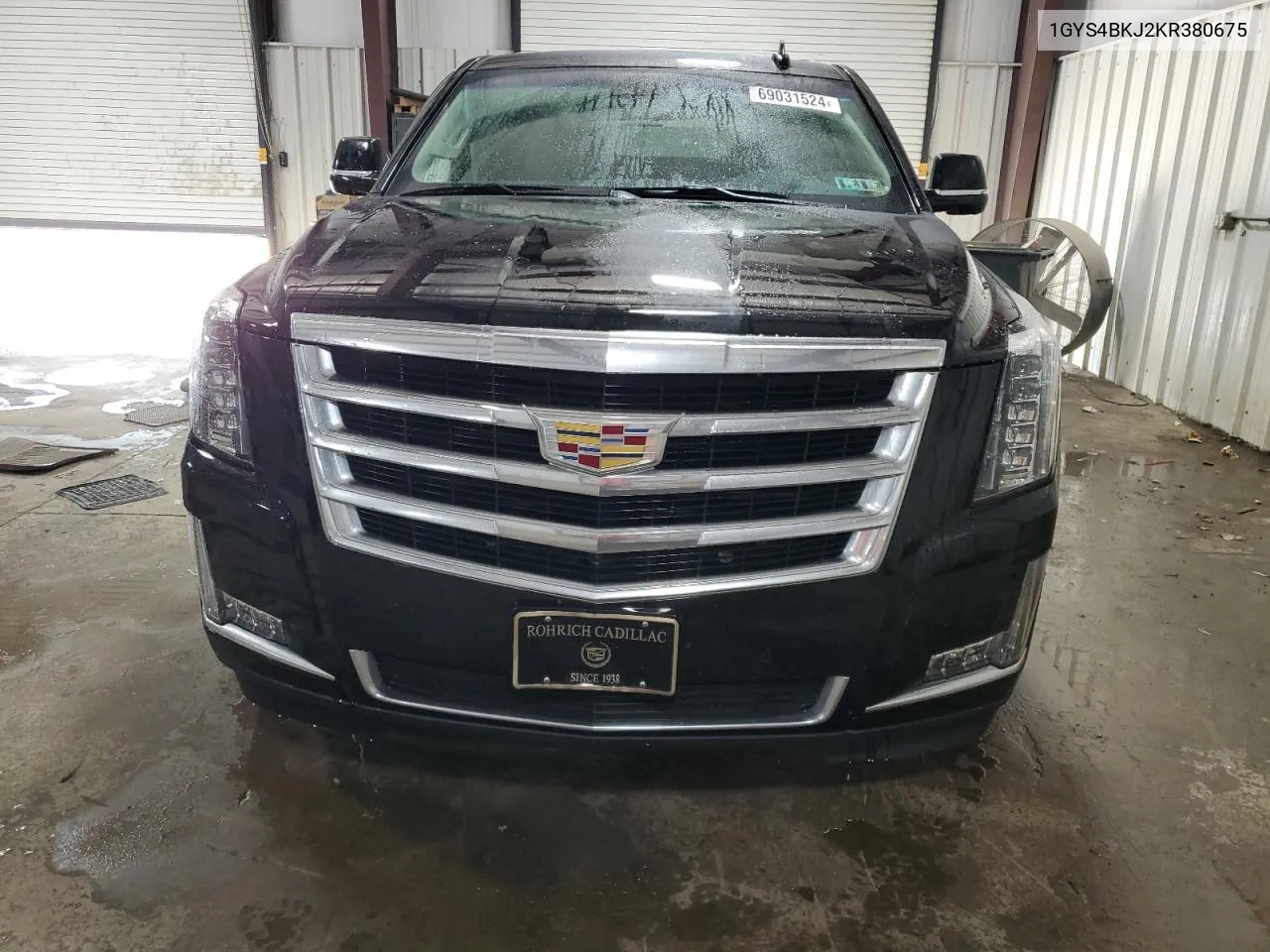 2019 Cadillac Escalade Luxury VIN: 1GYS4BKJ2KR380675 Lot: 69031524