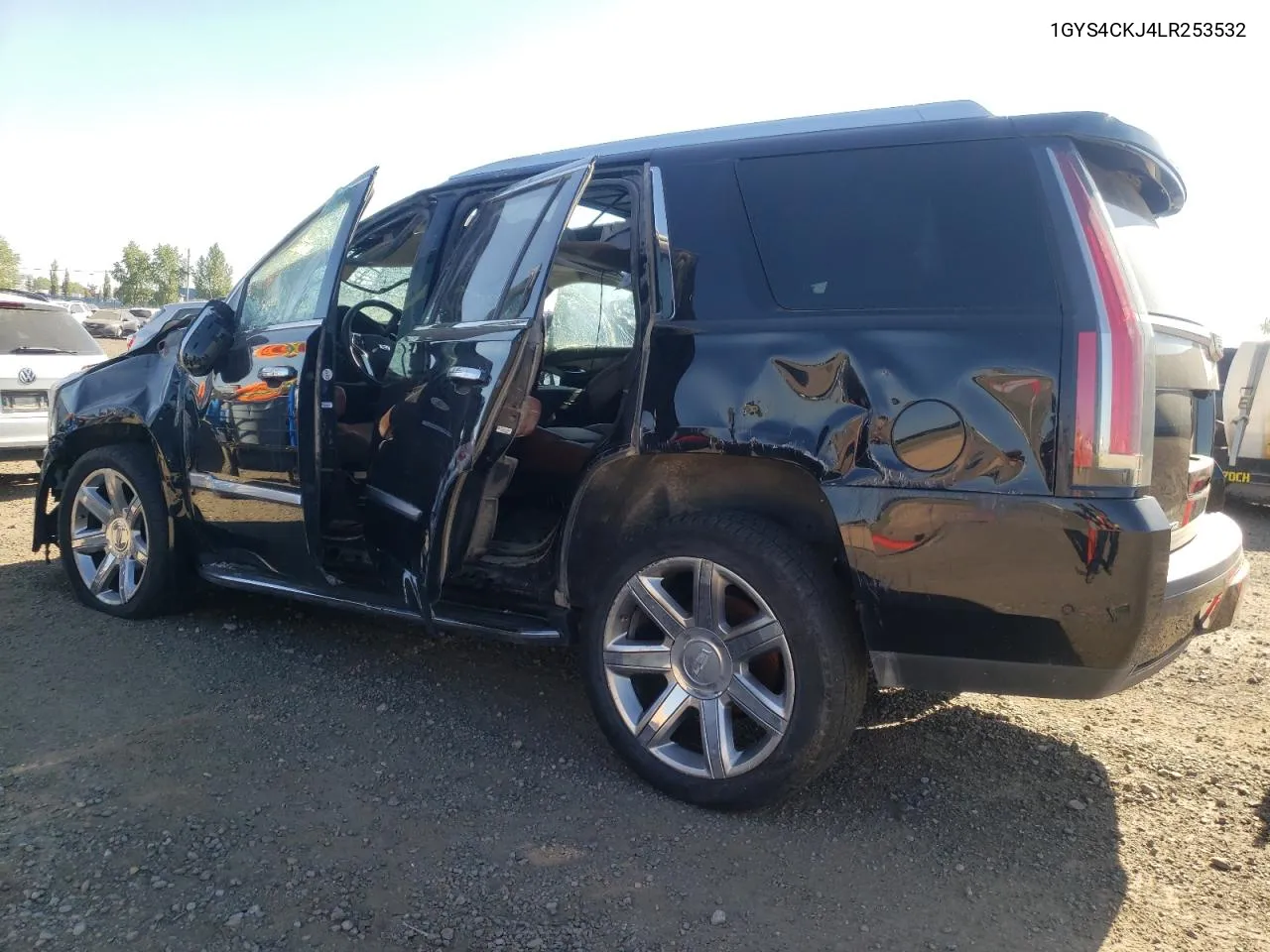 1GYS4CKJ4LR253532 2020 Cadillac Escalade Premium Luxury