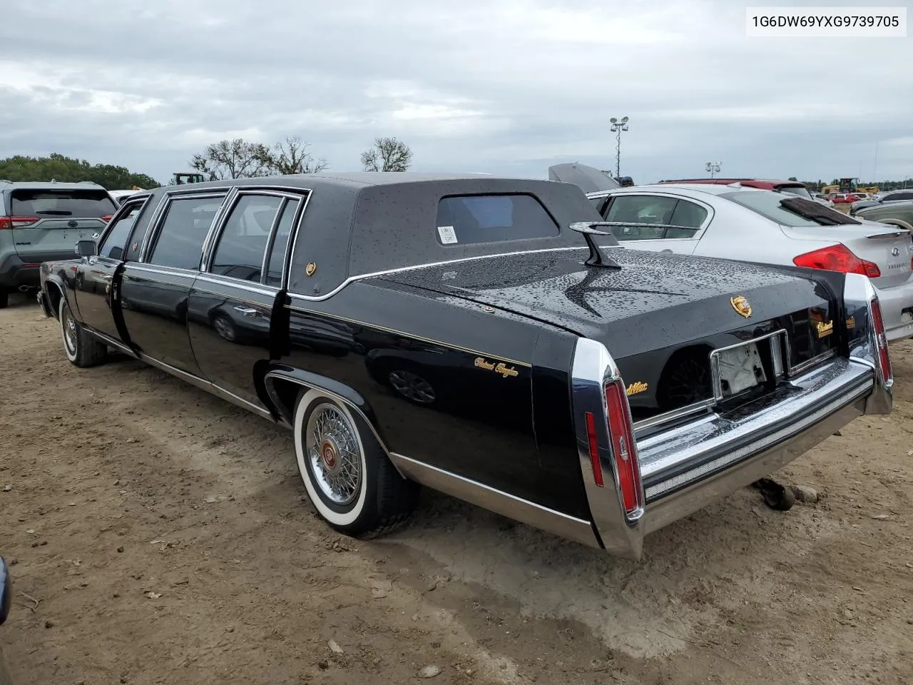 1G6DW69YXG9739705 1986 Cadillac Fleetwood Brougham