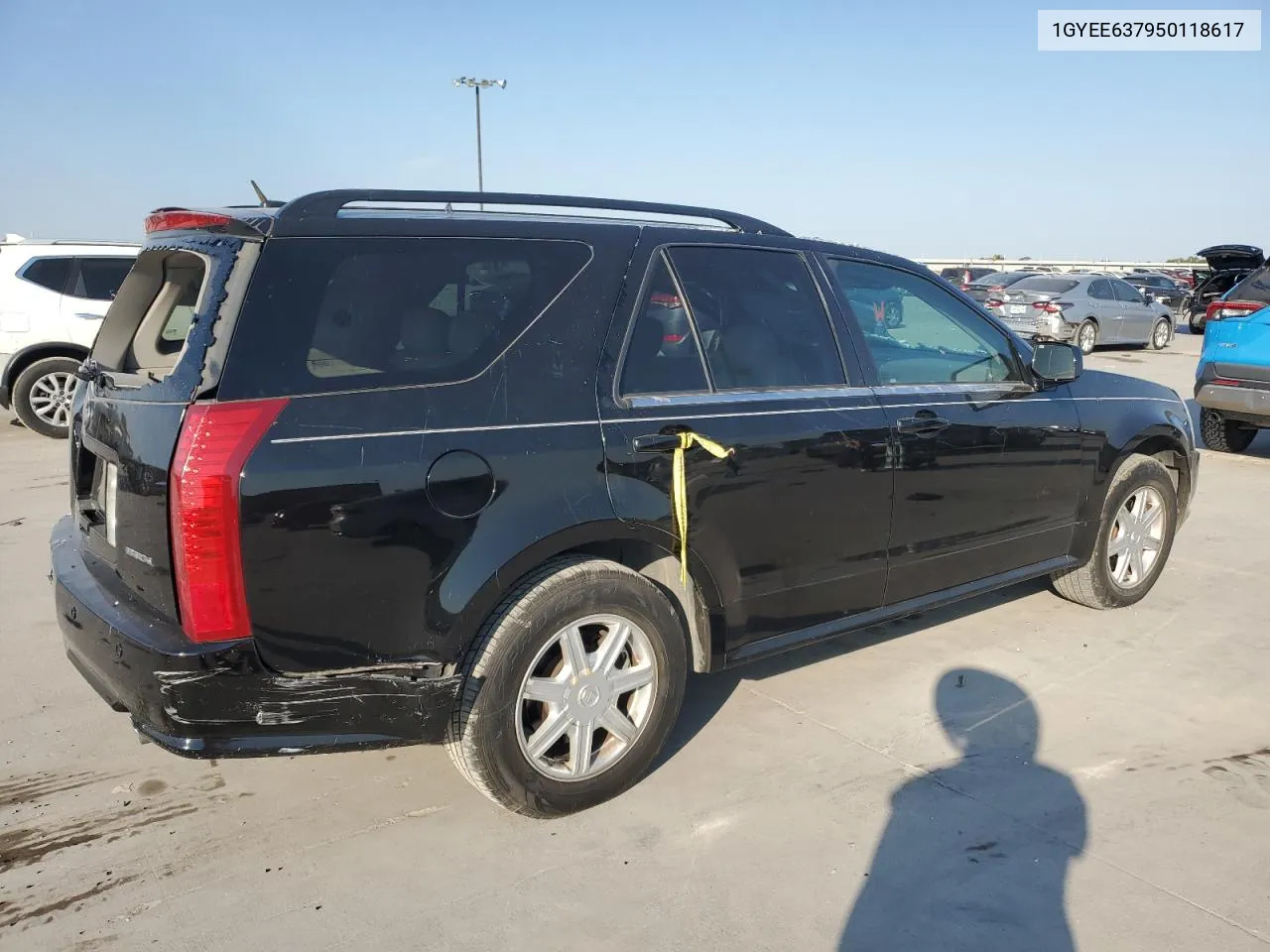 2005 Cadillac Srx VIN: 1GYEE637950118617 Lot: 75494264