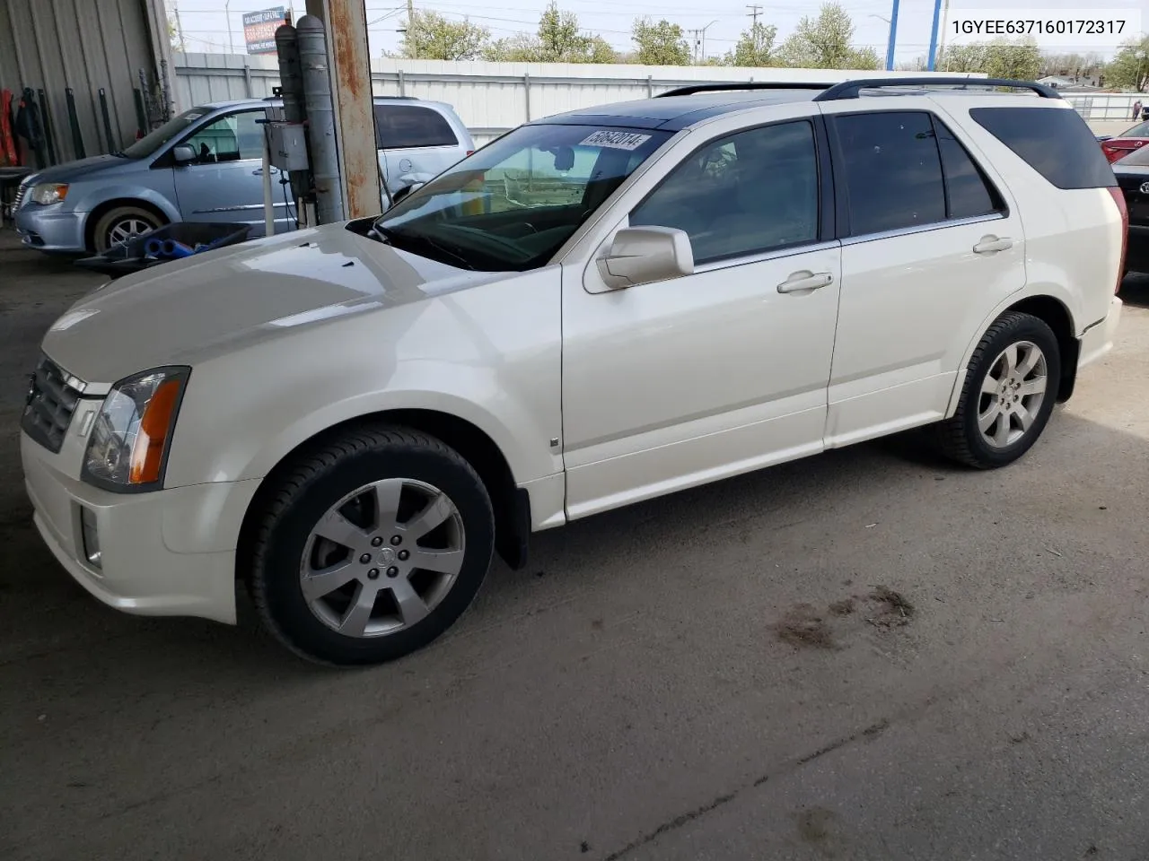 2006 Cadillac Srx VIN: 1GYEE637160172317 Lot: 50642014