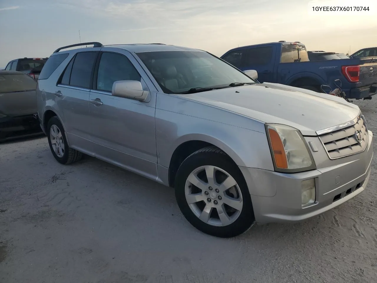 2006 Cadillac Srx VIN: 1GYEE637X60170744 Lot: 76547894