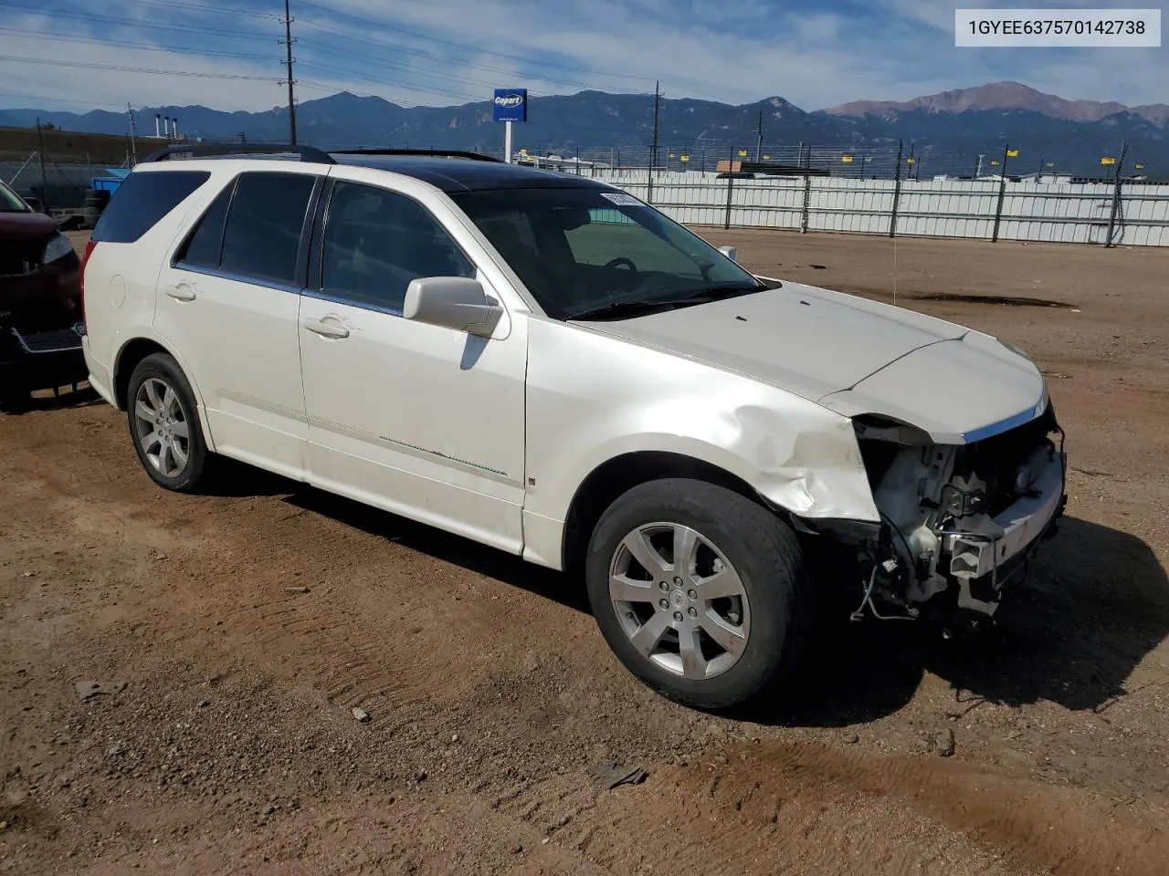 2007 Cadillac Srx VIN: 1GYEE637570142738 Lot: 69338324