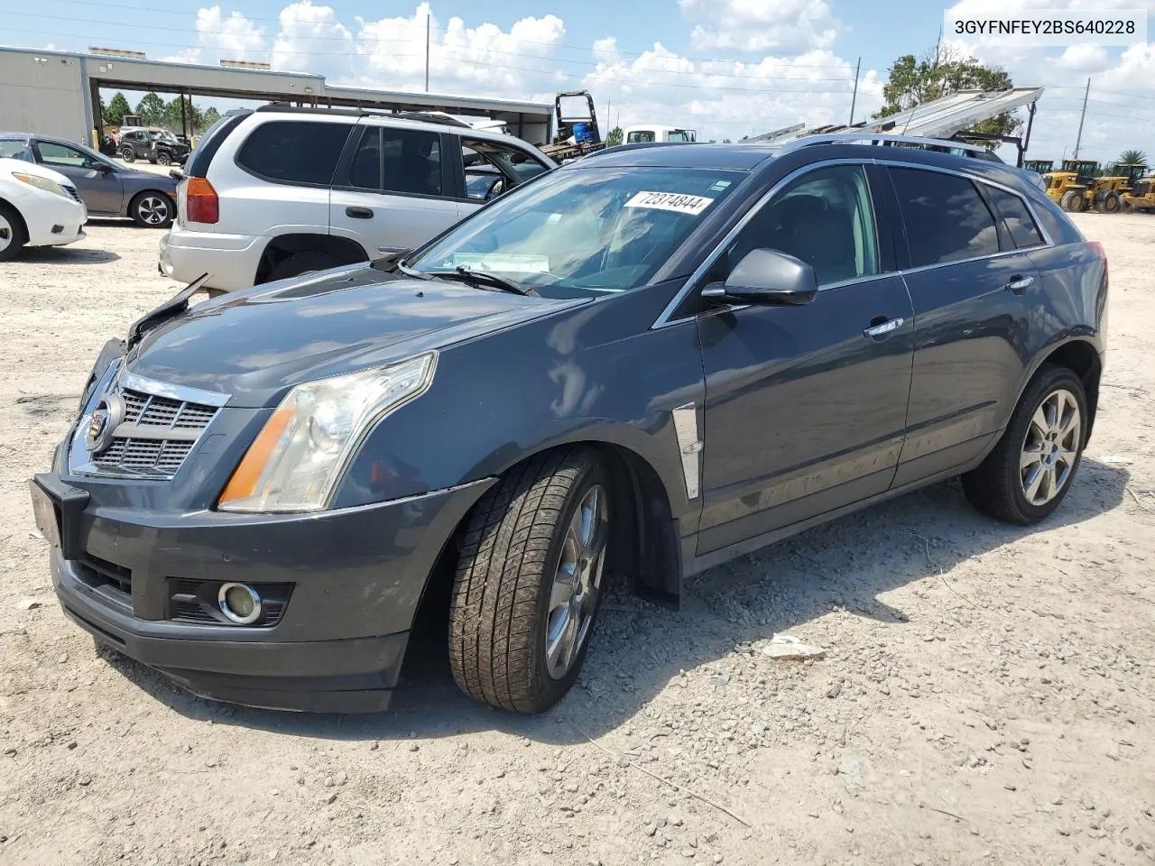 3GYFNFEY2BS640228 2011 Cadillac Srx Premium Collection