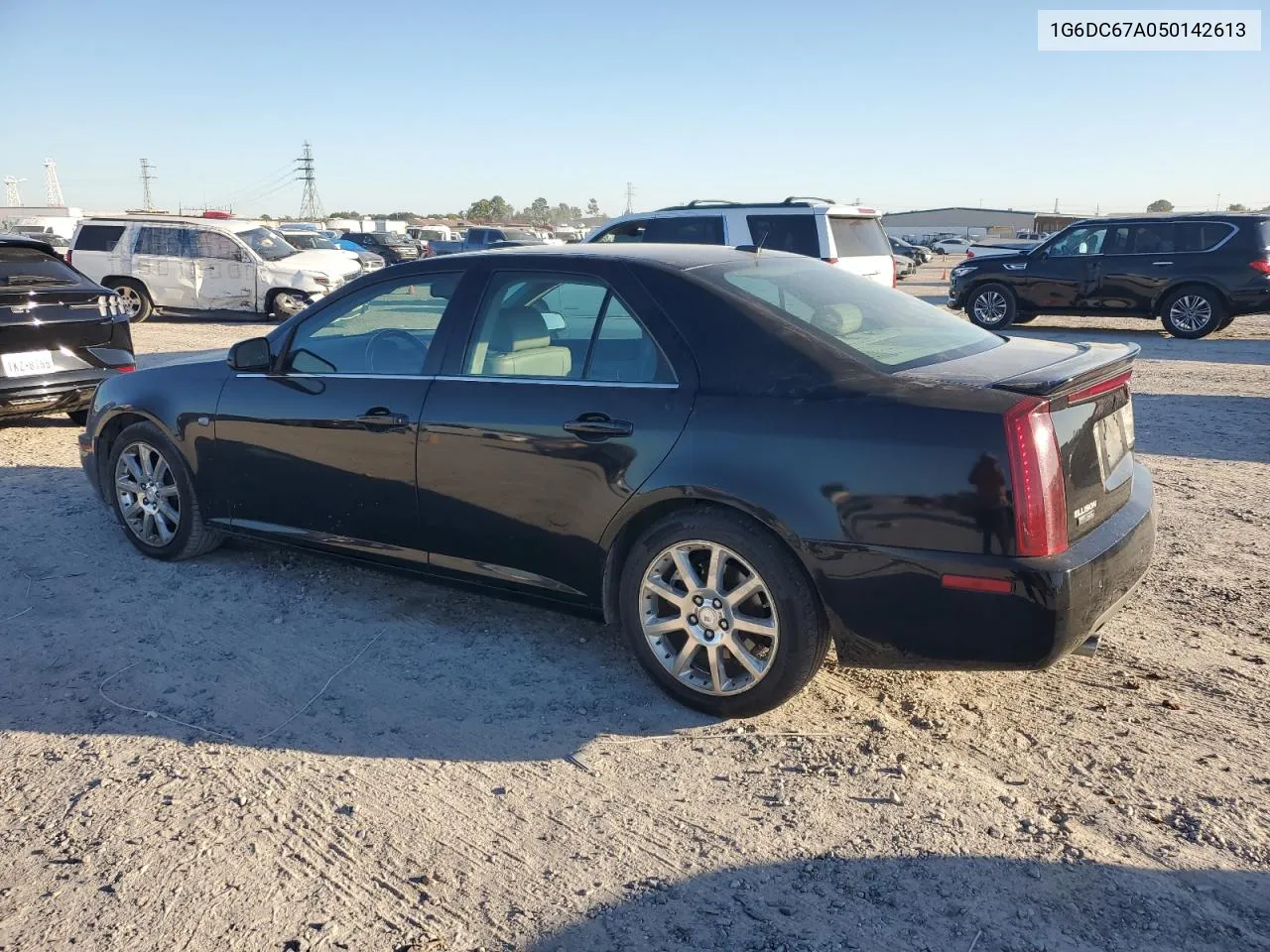 2005 Cadillac Sts VIN: 1G6DC67A050142613 Lot: 80586604