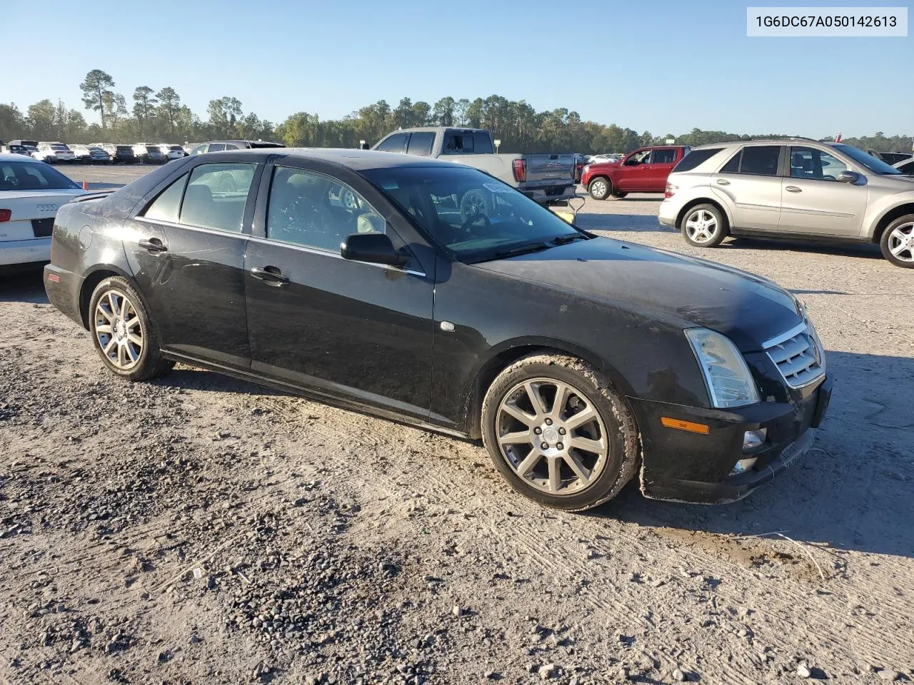 2005 Cadillac Sts VIN: 1G6DC67A050142613 Lot: 80586604