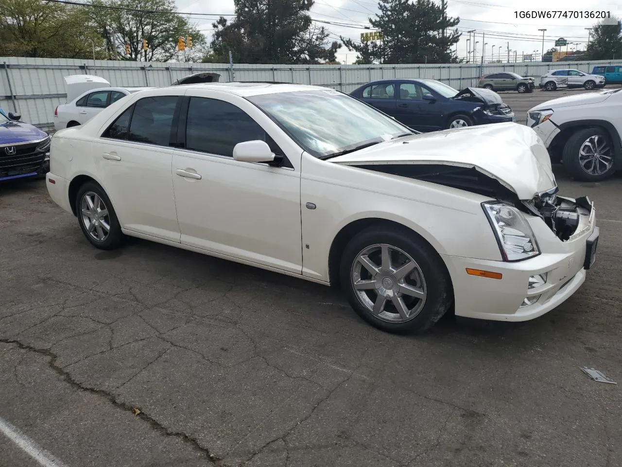 2007 Cadillac Sts VIN: 1G6DW677470136201 Lot: 72600104