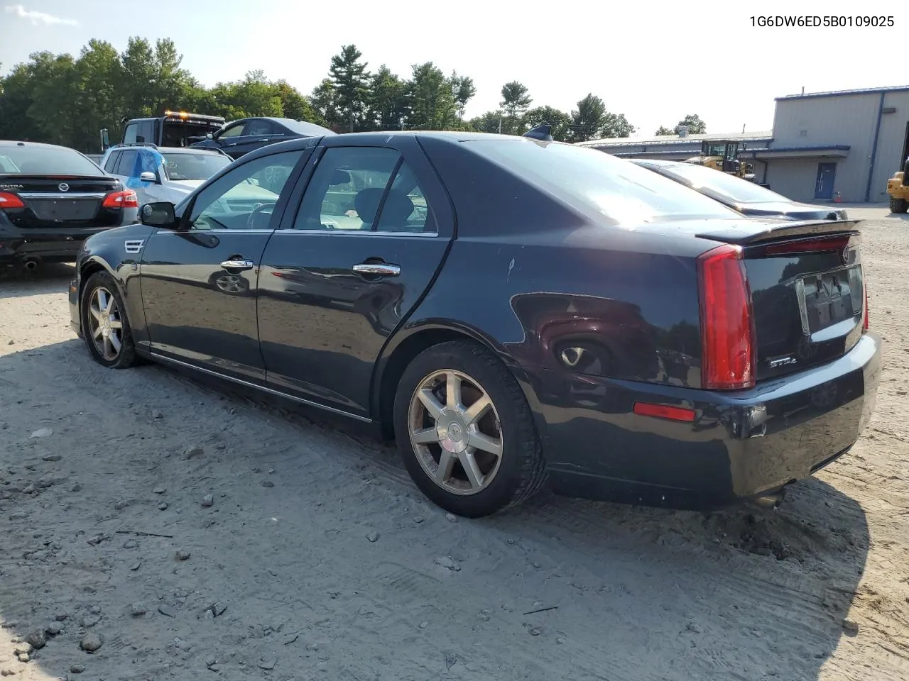 1G6DW6ED5B0109025 2011 Cadillac Sts Luxury