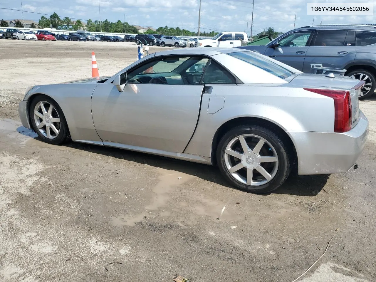 2004 Cadillac Xlr VIN: 1G6YV34A545602056 Lot: 66506514