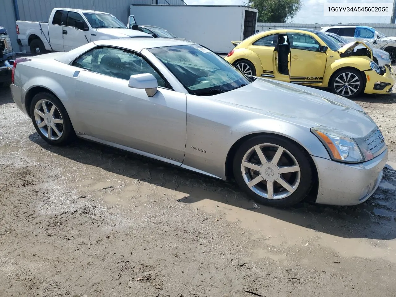 1G6YV34A545602056 2004 Cadillac Xlr