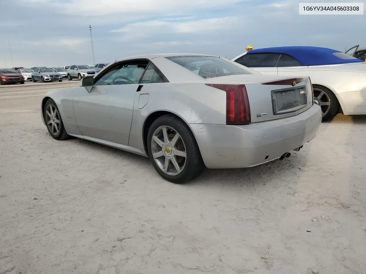 2004 Cadillac Xlr VIN: 1G6YV34A045603308 Lot: 75459524