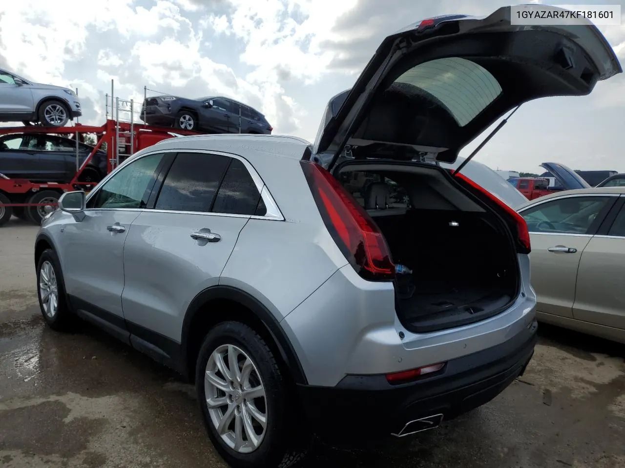 1GYAZAR47KF181601 2019 Cadillac Xt4 Luxury