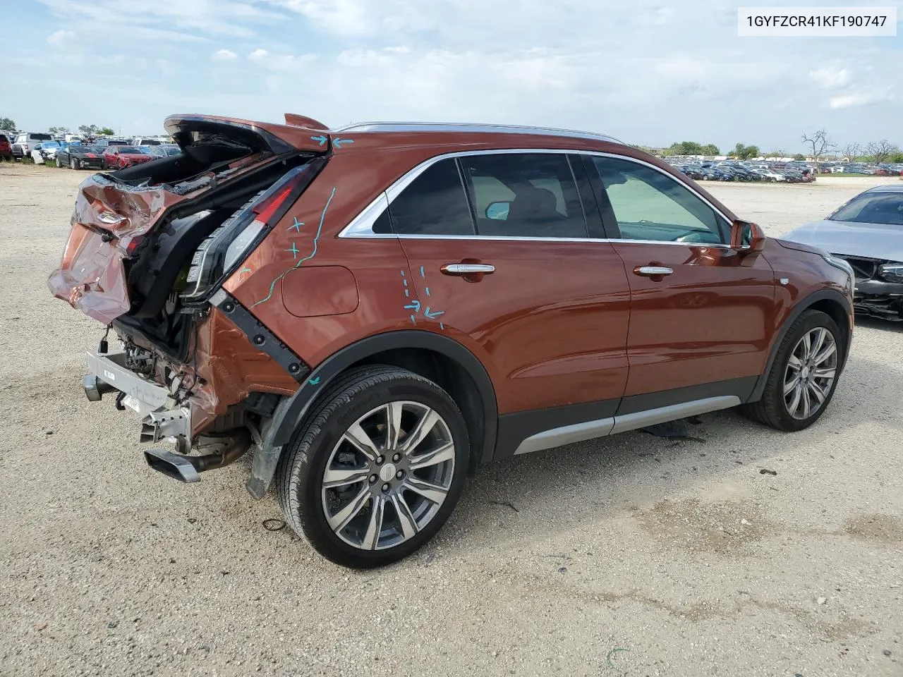 1GYFZCR41KF190747 2019 Cadillac Xt4 Premium Luxury