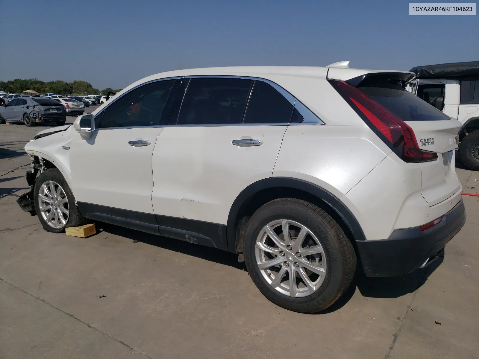 2019 Cadillac Xt4 Luxury VIN: 1GYAZAR46KF104623 Lot: 68139144