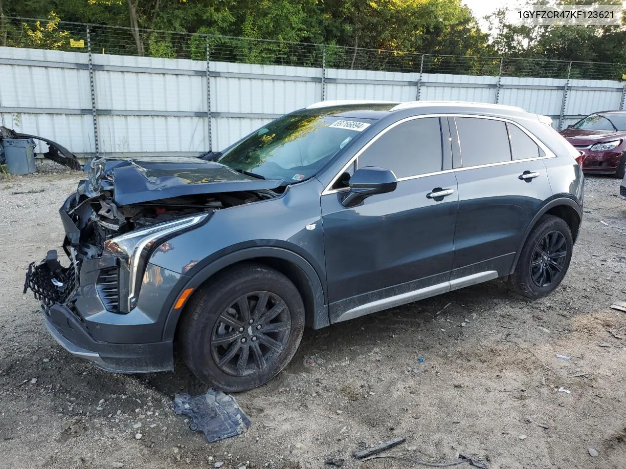 1GYFZCR47KF123621 2019 Cadillac Xt4 Premium Luxury