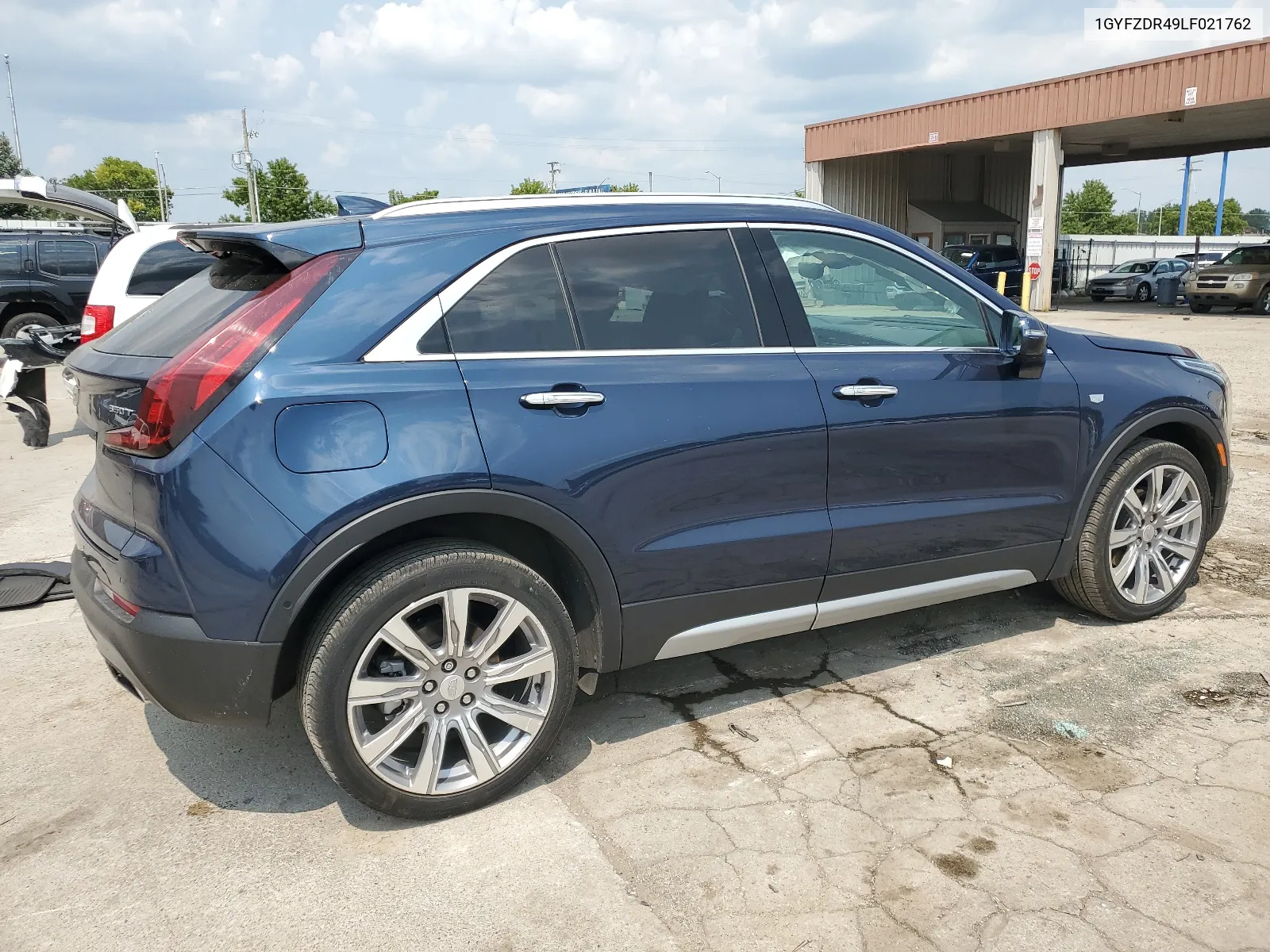 1GYFZDR49LF021762 2020 Cadillac Xt4 Premium Luxury