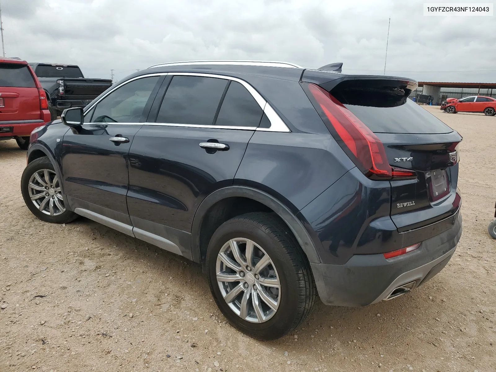 1GYFZCR43NF124043 2022 Cadillac Xt4 Premium Luxury