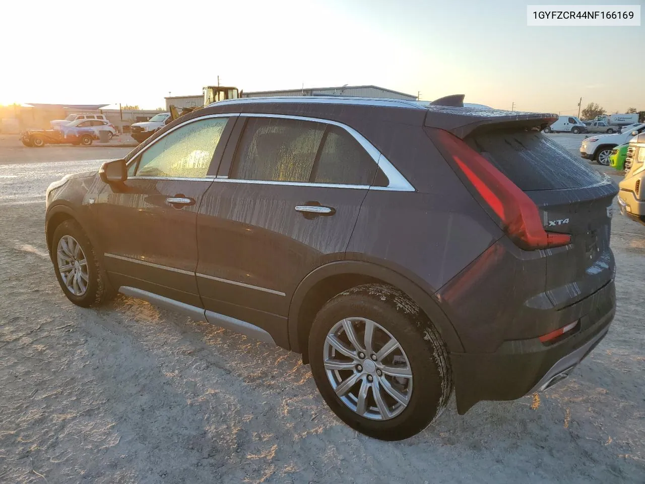 2022 Cadillac Xt4 Premium Luxury VIN: 1GYFZCR44NF166169 Lot: 77981414