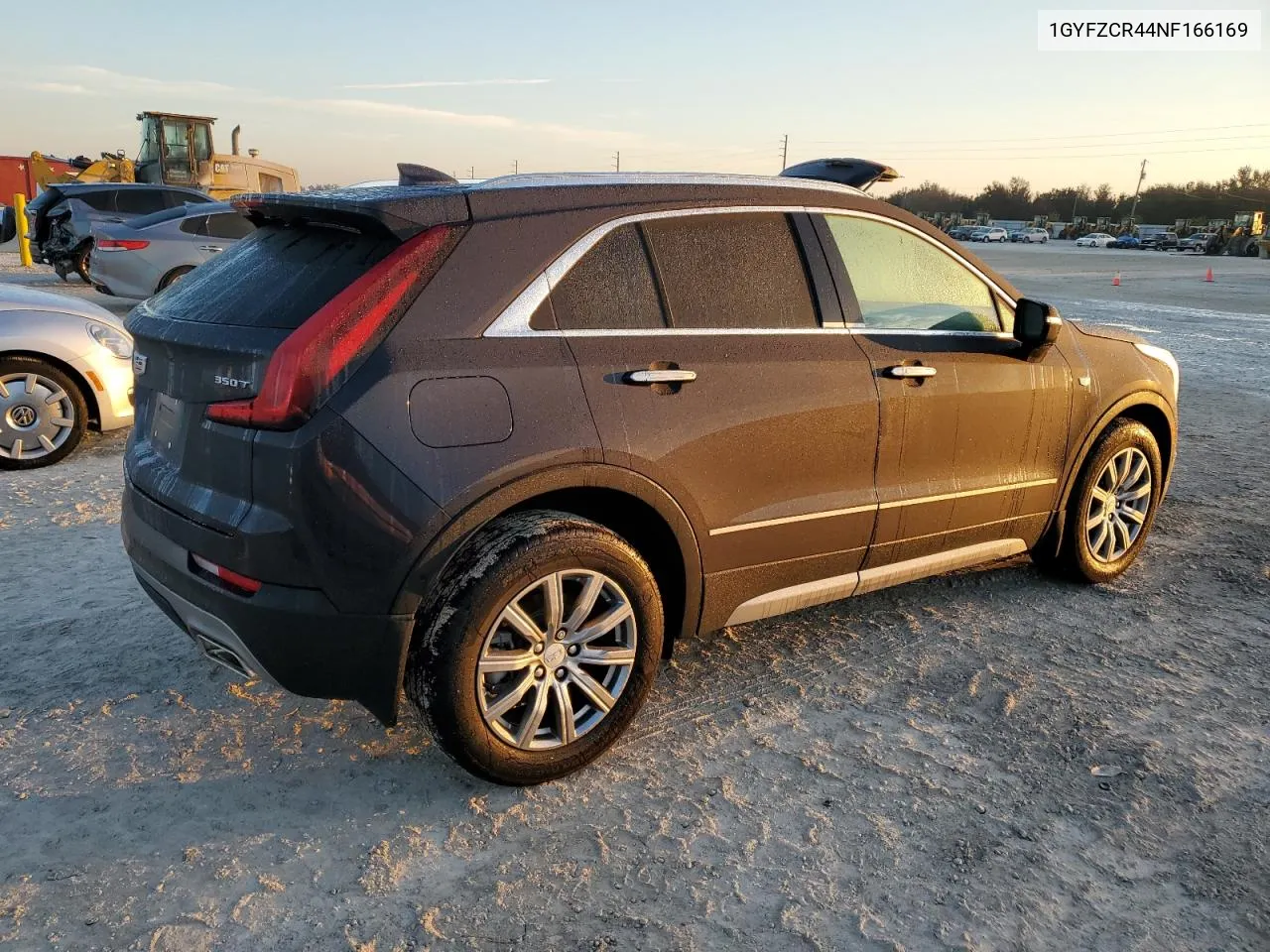 2022 Cadillac Xt4 Premium Luxury VIN: 1GYFZCR44NF166169 Lot: 77981414