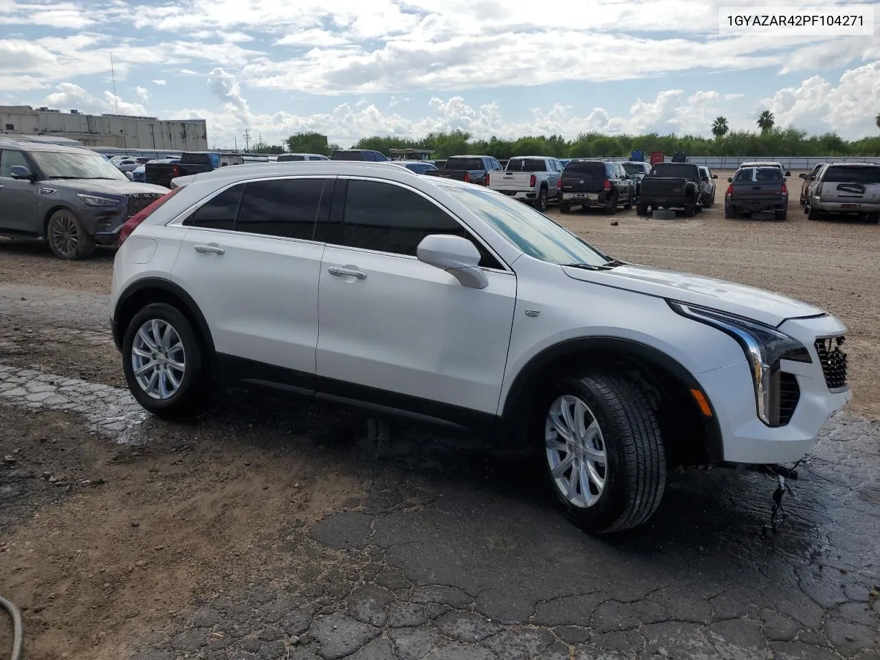 2023 Cadillac Xt4 Luxury VIN: 1GYAZAR42PF104271 Lot: 72145594