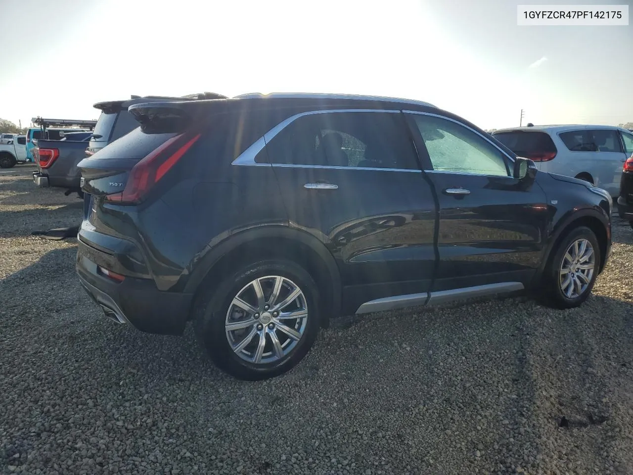 2023 Cadillac Xt4 Premium Luxury VIN: 1GYFZCR47PF142175 Lot: 76248554