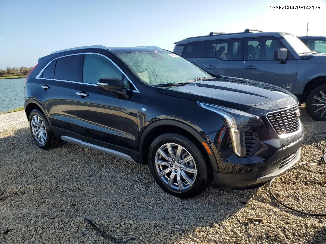 2023 Cadillac Xt4 Premium Luxury VIN: 1GYFZCR47PF142175 Lot: 76248554