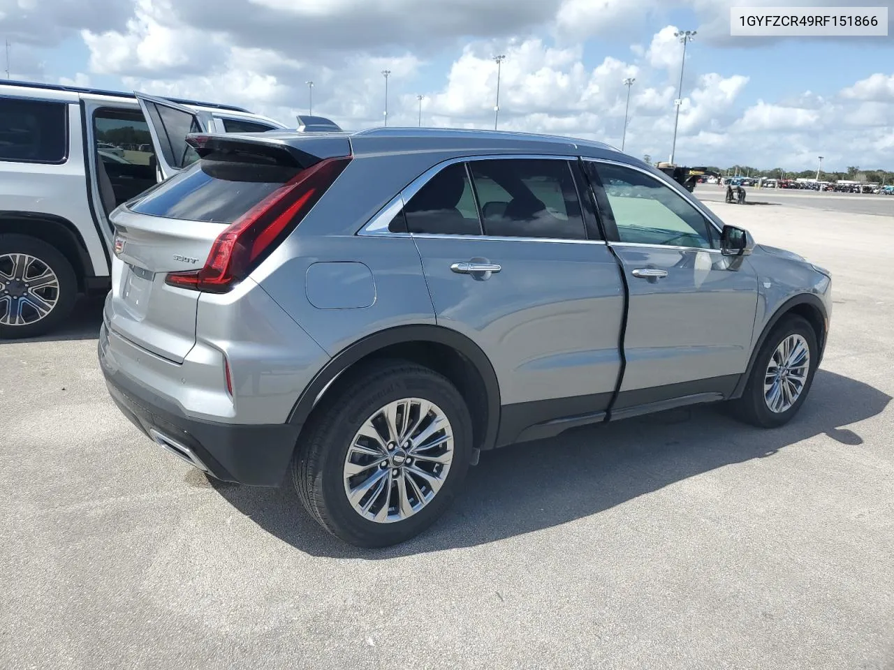 2024 Cadillac Xt4 Premium Luxury VIN: 1GYFZCR49RF151866 Lot: 77071804