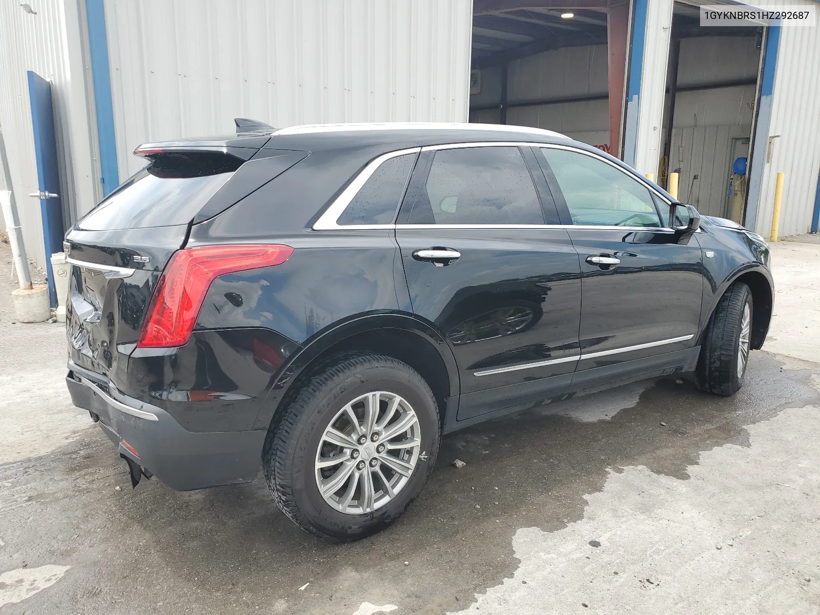 2017 Cadillac Xt5 Luxury VIN: 1GYKNBRS1HZ292687 Lot: 61197764