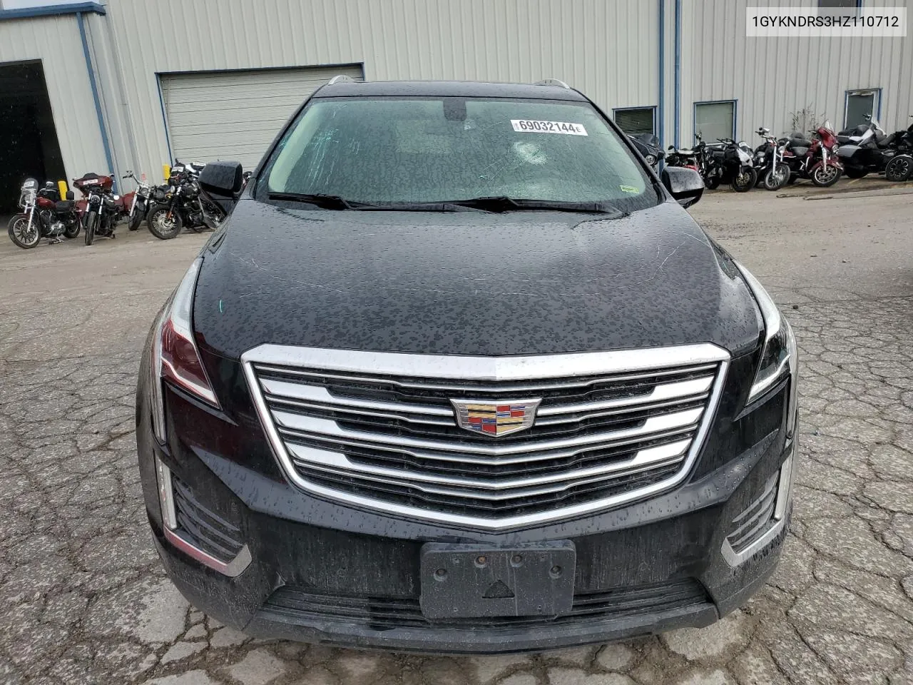 1GYKNDRS3HZ110712 2017 Cadillac Xt5 Luxury