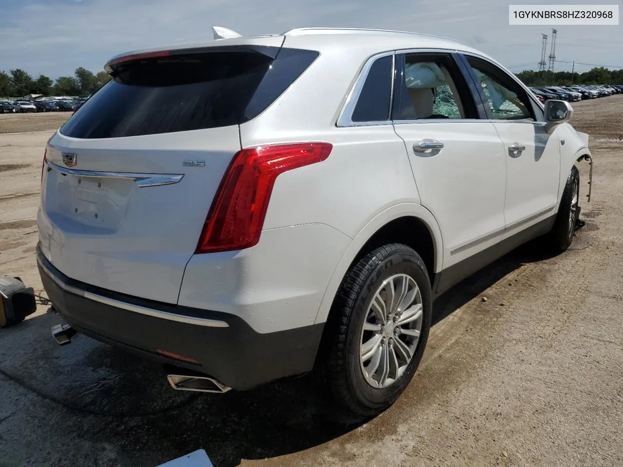 1GYKNBRS8HZ320968 2017 Cadillac Xt5 Luxury