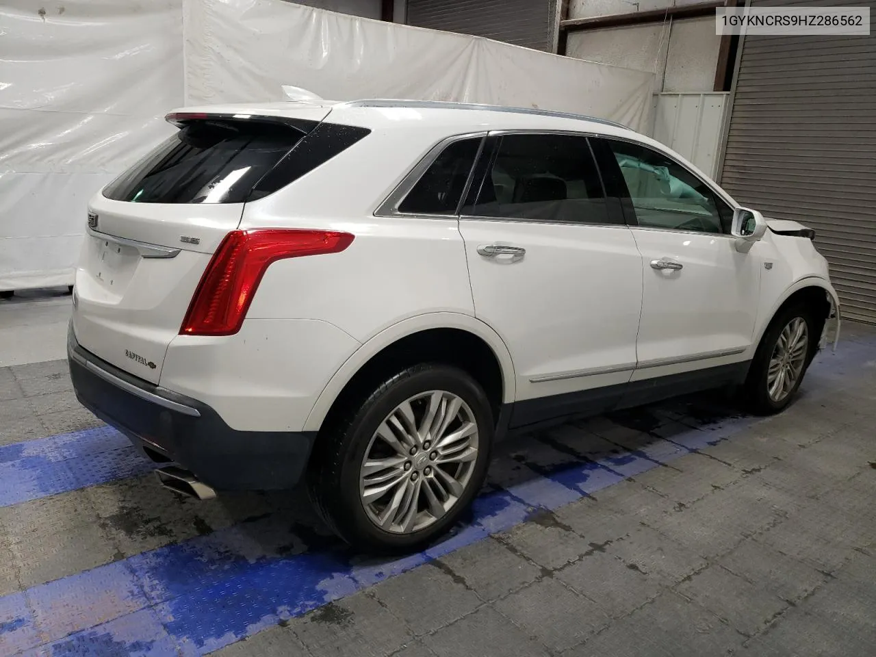 2017 Cadillac Xt5 Premium Luxury VIN: 1GYKNCRS9HZ286562 Lot: 70340394