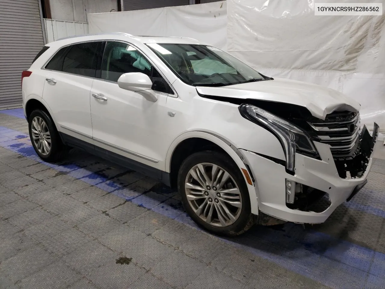 2017 Cadillac Xt5 Premium Luxury VIN: 1GYKNCRS9HZ286562 Lot: 70340394