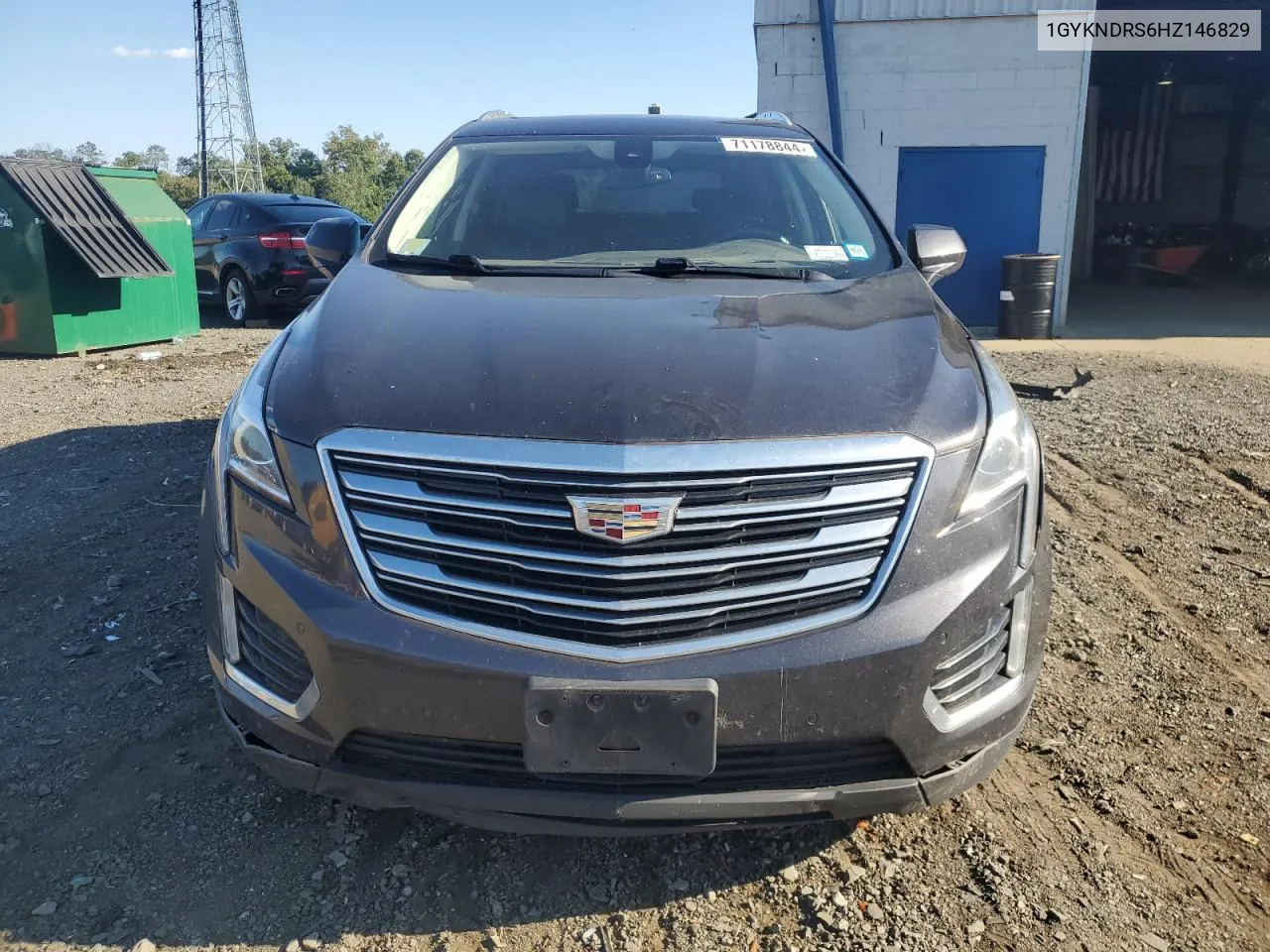 1GYKNDRS6HZ146829 2017 Cadillac Xt5 Luxury