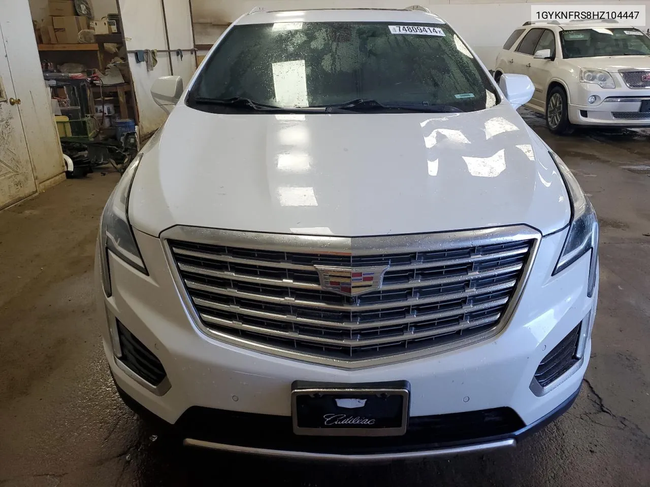 2017 Cadillac Xt5 Platinum VIN: 1GYKNFRS8HZ104447 Lot: 74809414