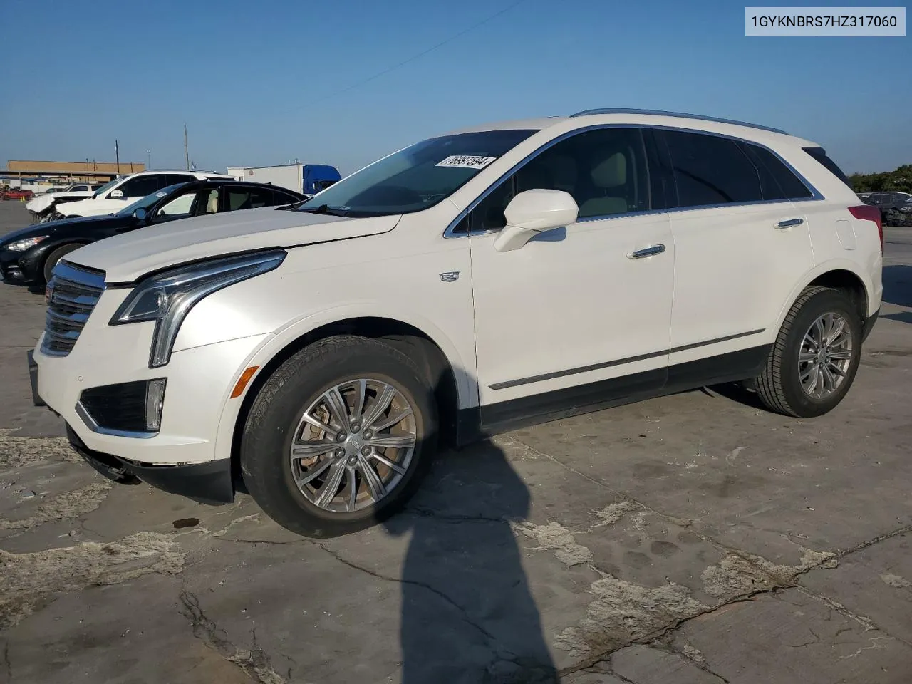 2017 Cadillac Xt5 Luxury VIN: 1GYKNBRS7HZ317060 Lot: 76997594