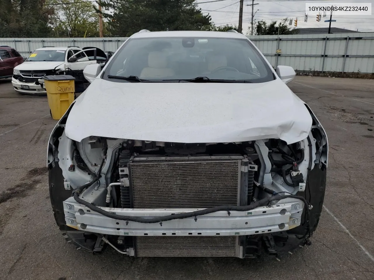 1GYKNDRS4KZ232440 2019 Cadillac Xt5 Luxury