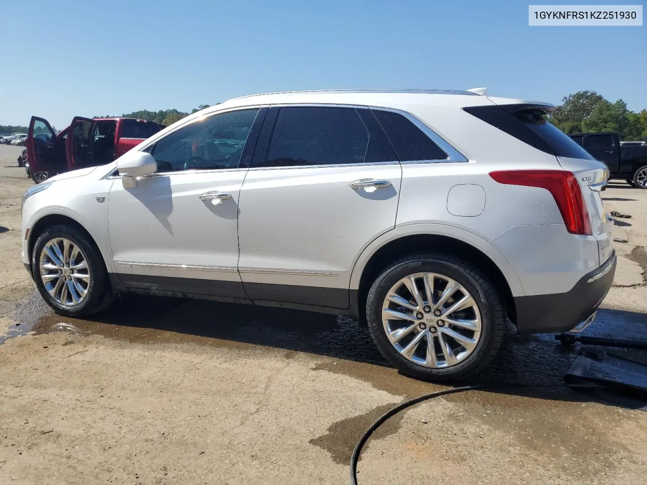 2019 Cadillac Xt5 Premium Luxury VIN: 1GYKNFRS1KZ251930 Lot: 73246534