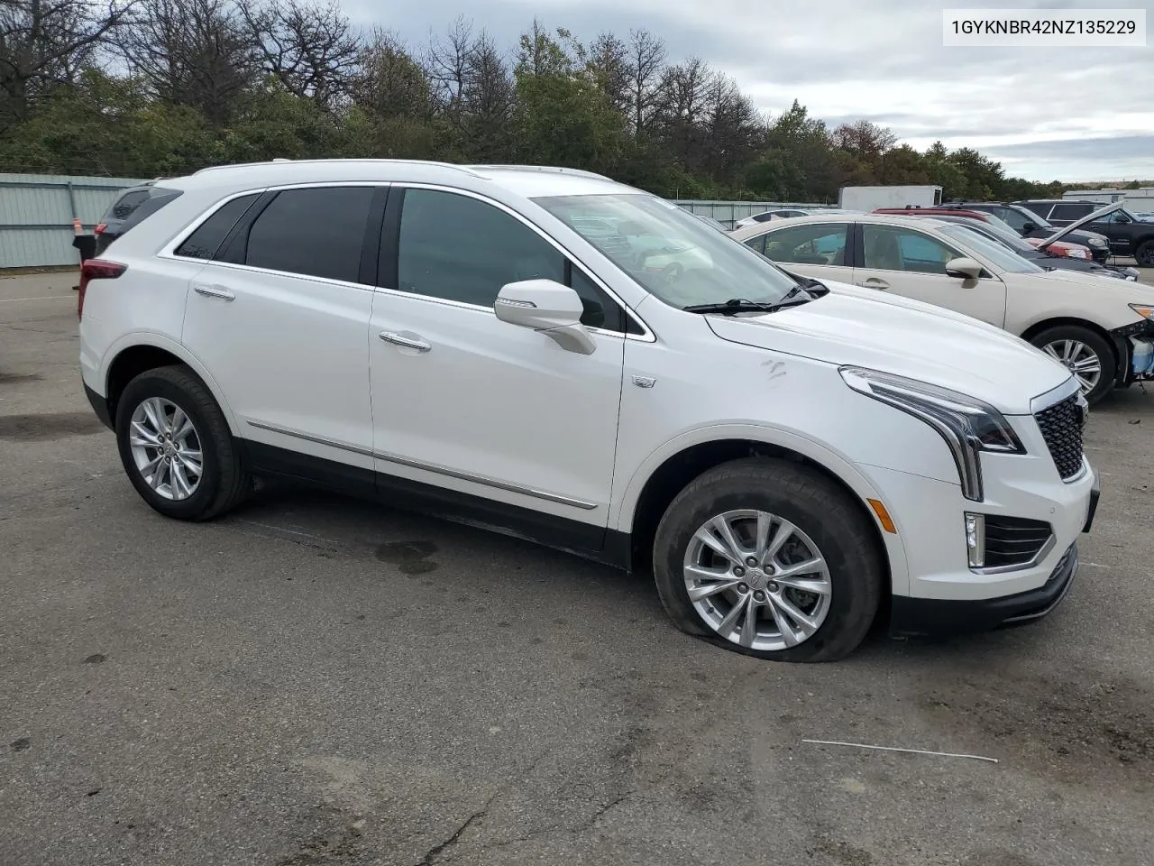 1GYKNBR42NZ135229 2022 Cadillac Xt5 Luxury