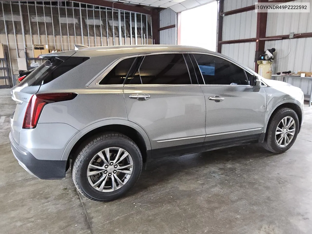 1GYKNDR49PZ222592 2023 Cadillac Xt5 Premium Luxury