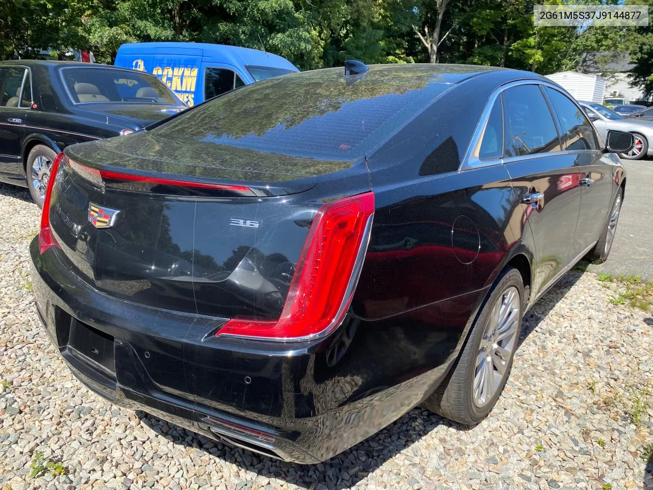 2G61M5S37J9144877 2018 Cadillac Xts Luxury