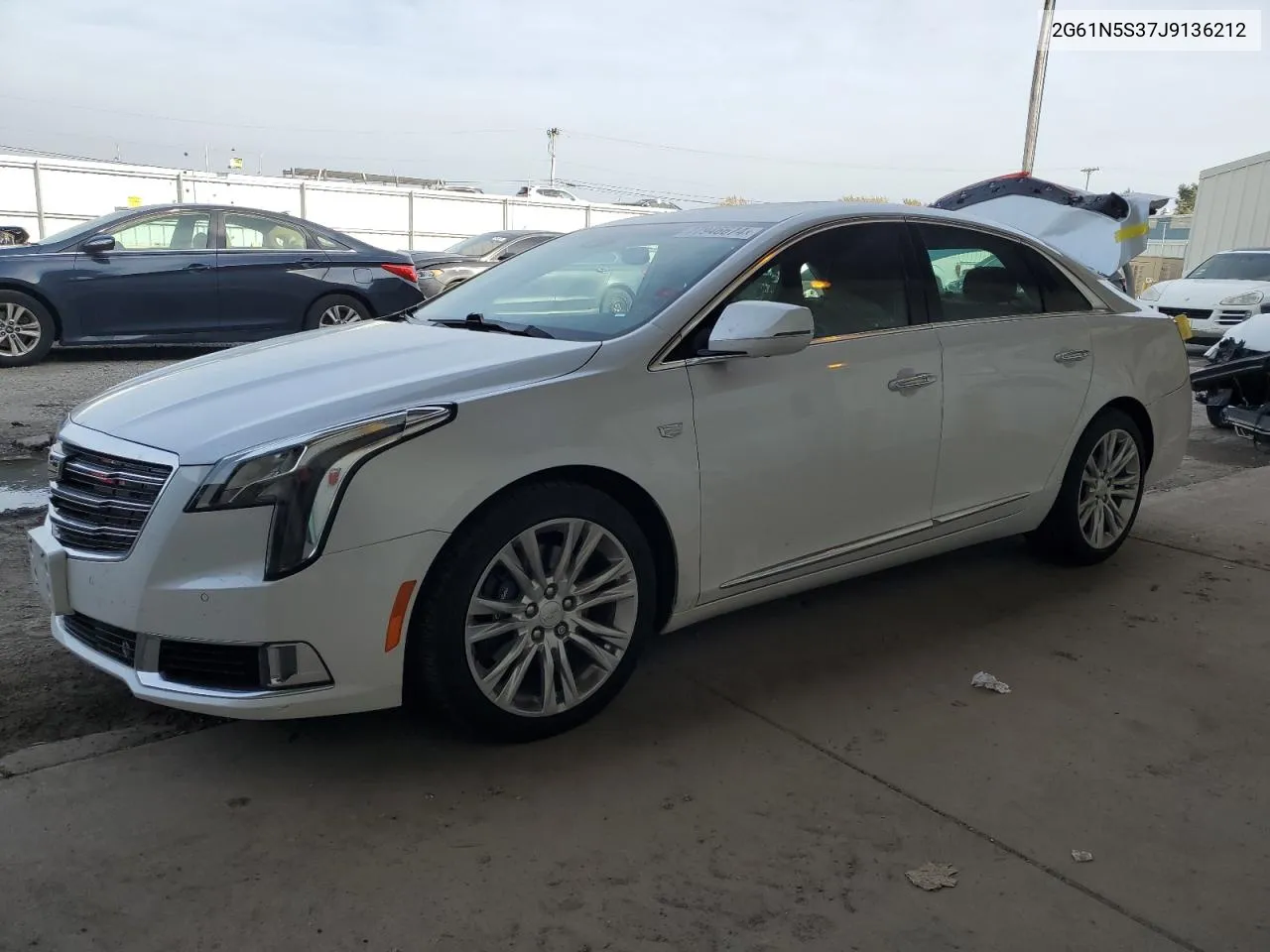 2018 Cadillac Xts Luxury VIN: 2G61N5S37J9136212 Lot: 77946674