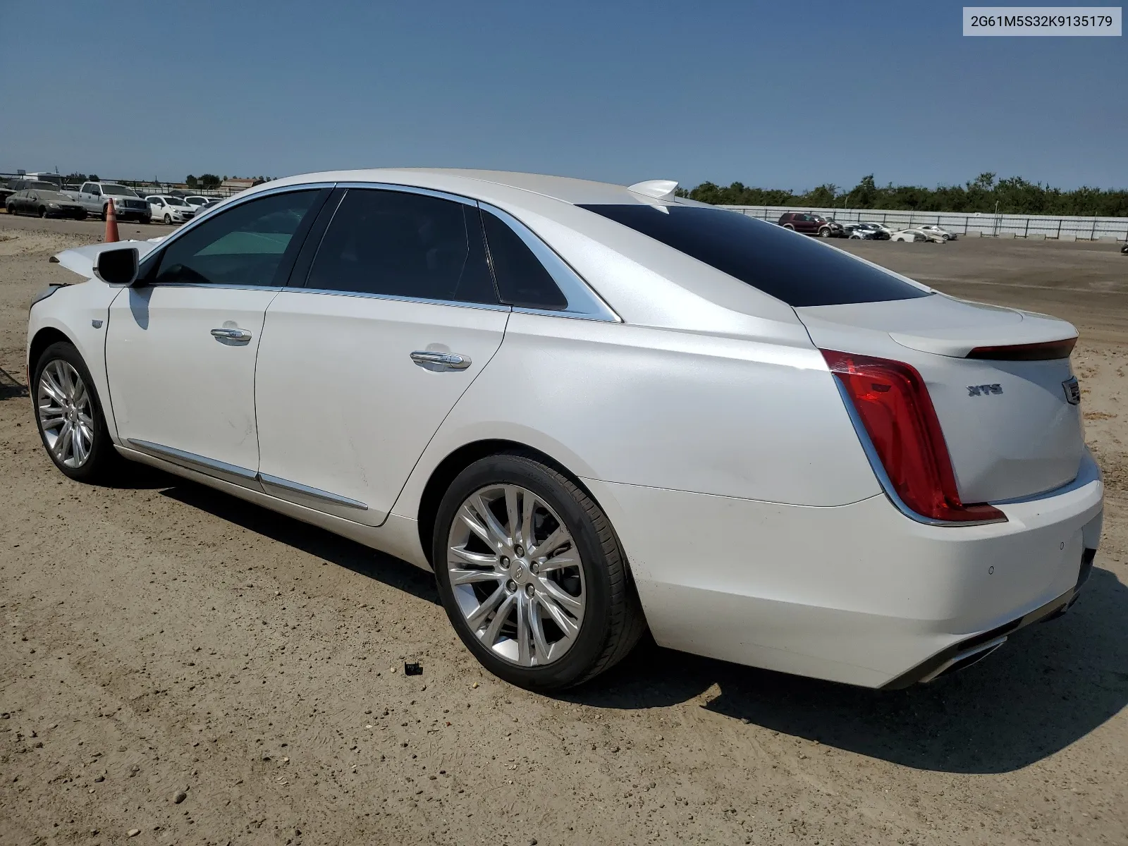 2019 Cadillac Xts Luxury VIN: 2G61M5S32K9135179 Lot: 65568414