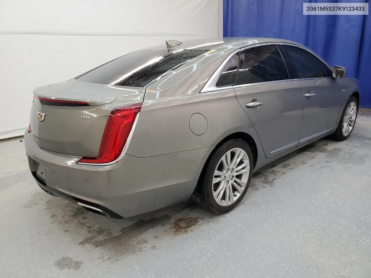 2019 Cadillac Xts Luxury VIN: 2G61M5S37K9123433 Lot: 70341574