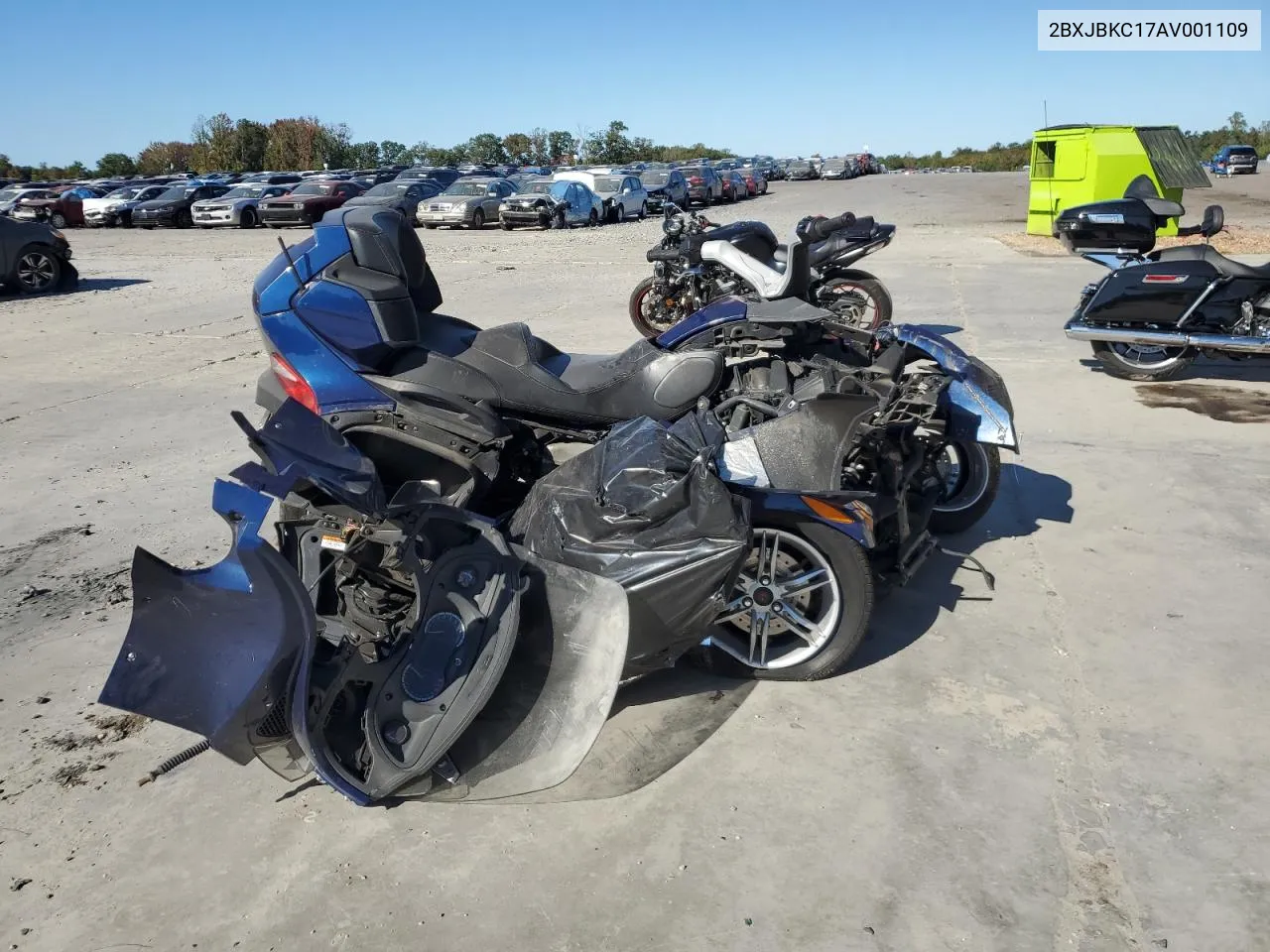 2010 Can-Am Spyder Roadster Rt VIN: 2BXJBKC17AV001109 Lot: 75595474