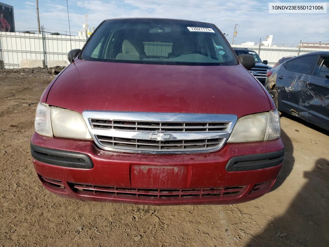 1GNDV23E55D121006 2005 Chevrolet Venture Ls