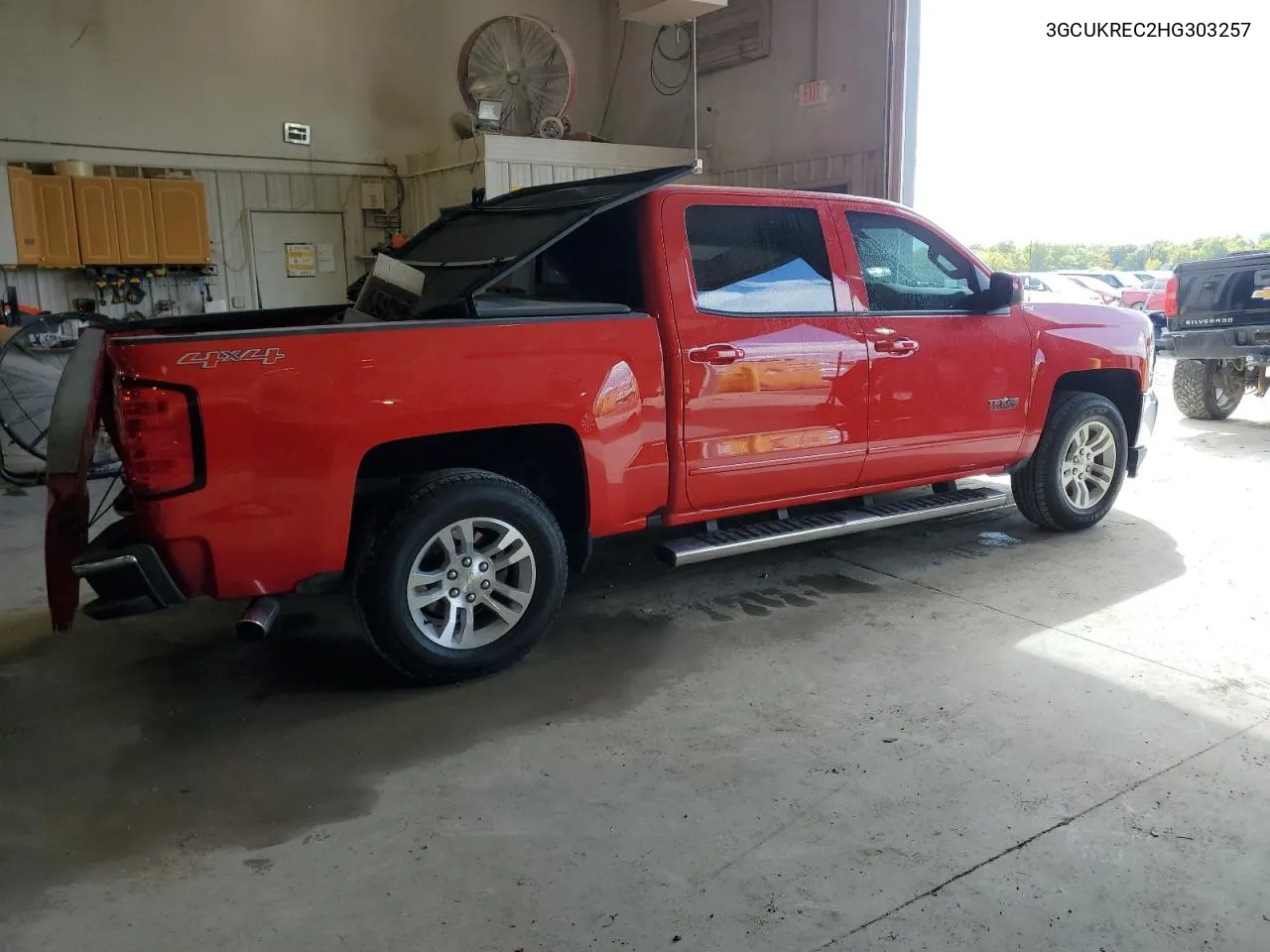 3GCUKREC2HG303257 2017 Chevrolet Slvrdo 150