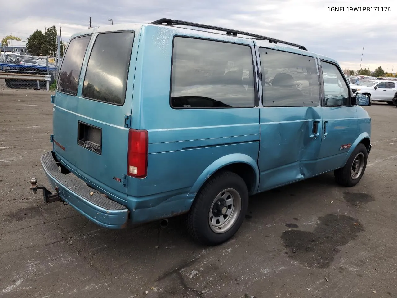 1993 Chevrolet Astro VIN: 1GNEL19W1PB171176 Lot: 78195764